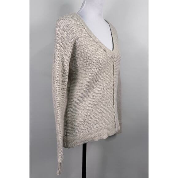 Free People Gray Textured V Neck Alpaca Wool Blend Sweater Size XS - Picture 2 of 10